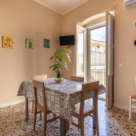 Apartment Dormiamoci Su